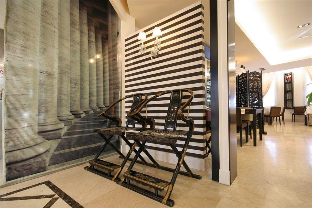 Hotel Asador H.M. Versus Burgos Exterior photo