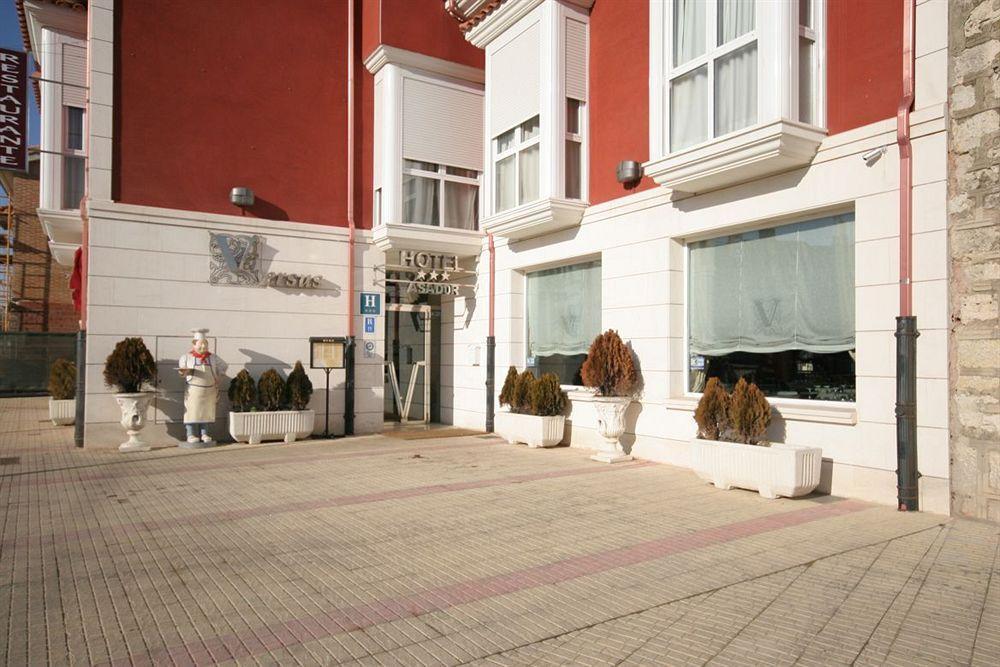 Hotel Asador H.M. Versus Burgos Exterior photo